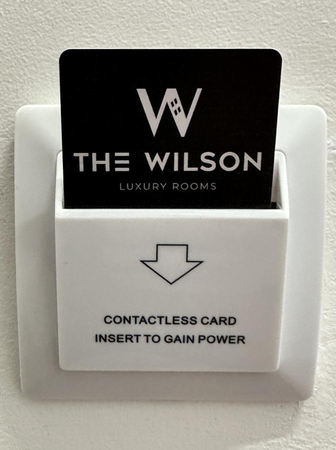 Hotel The Wilson Tirana Exterior foto
